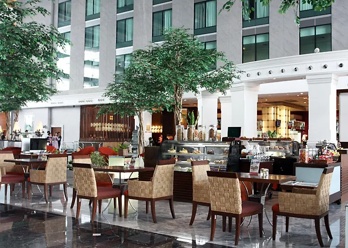 Hotel Hyatt Regency Suvarnabhumi Airport 4*