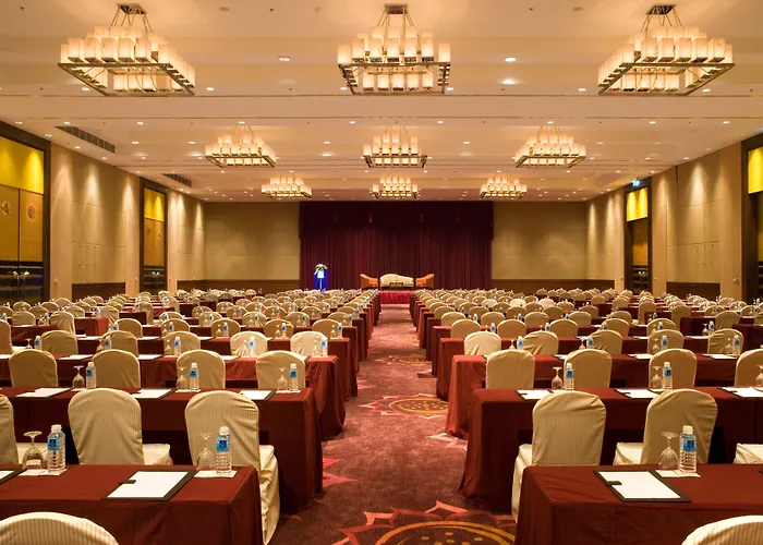 Hyatt Regency Suvarnabhumi Airport 4*