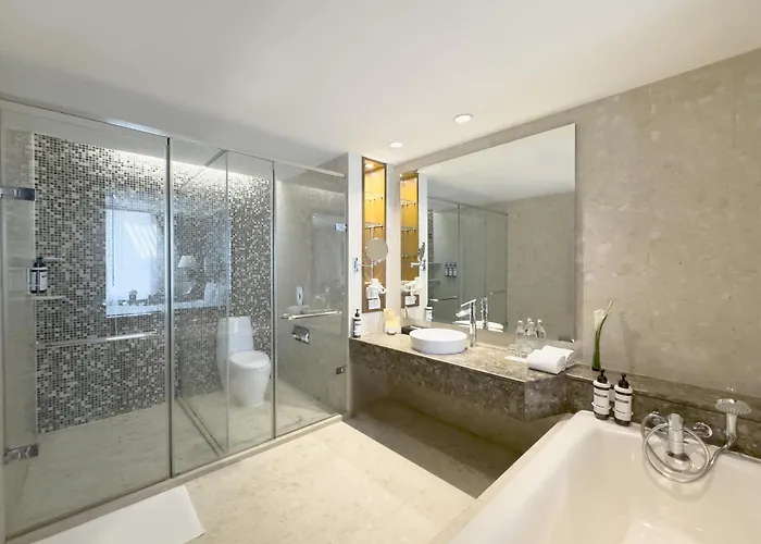 Hyatt Regency Suvarnabhumi Airport Hotel