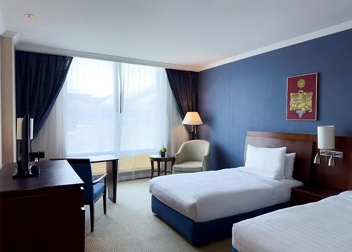 Hotel Hyatt Regency Suvarnabhumi Airport 4*